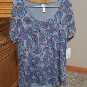 LulaRoe Classic T